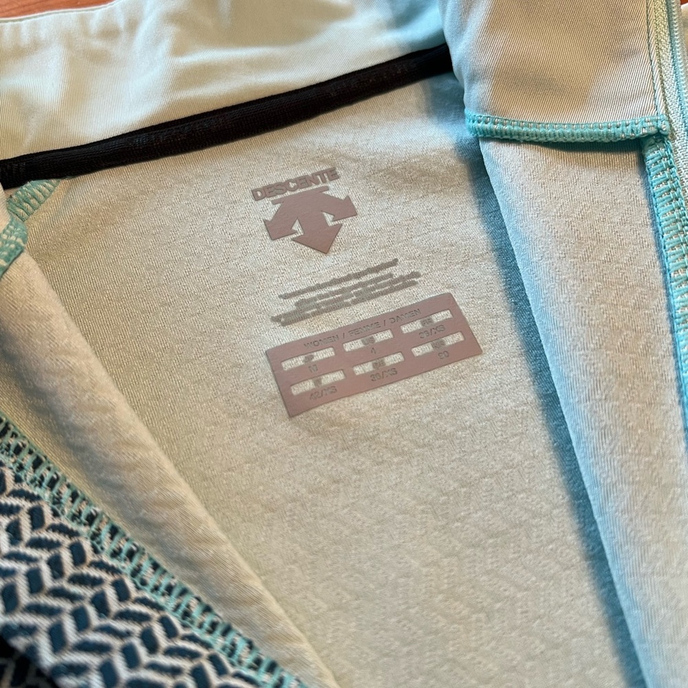 Descente Half-Zip Base Layer - image 3